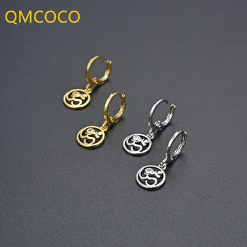 QMCOCO Gümüş Renk Yuvarlak Hollow Geometrik Desen Küpe Kadınlar İçin Moda Mizaç Küpe Basit Narin Takı