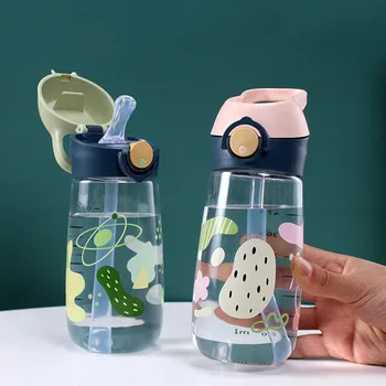 480ml Karikatür Tritan Malzeme Çocuklar Su Şişesi Saman BPA Ücretsiz Yüksek Kaliteli Dayanıklı Plastik Çocuk İçme süt kupası